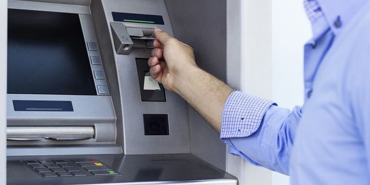BI Ungkap Fakta Baru, 'Kiamat' ATM di Depan Mata