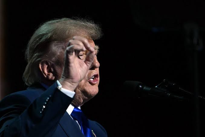 Iran Ajukan Jalan Damai, Trump Tolak Kesepakatan Selat Hormuz